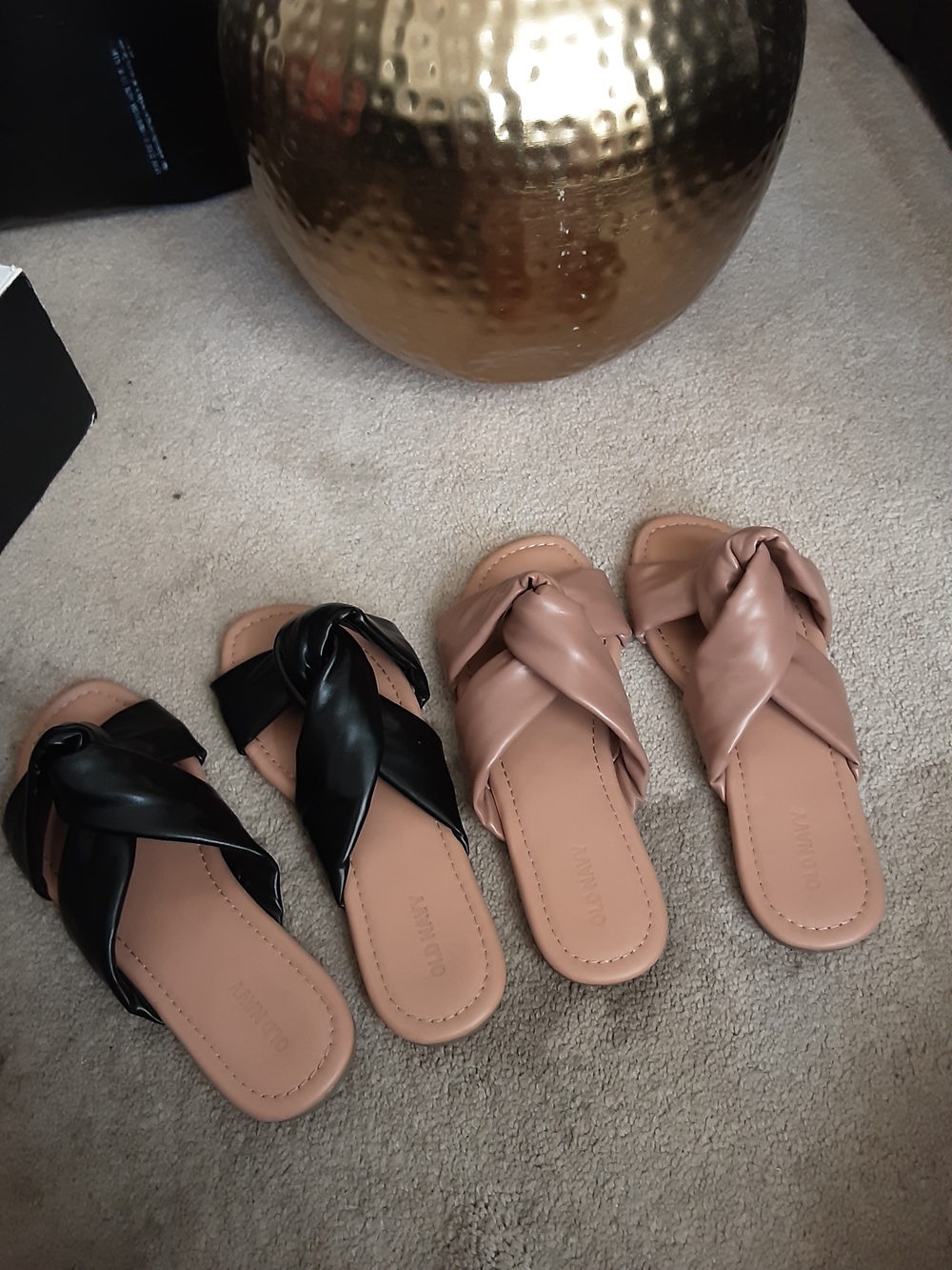 Bundle Old Navy Sandals in Black and Nude